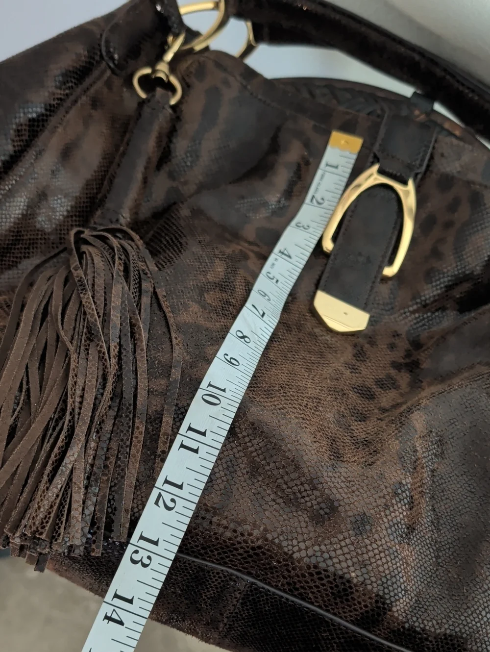 G.I.l.I. Got it love it leather shoulder Bag Snake Style Large Tassel Hobo